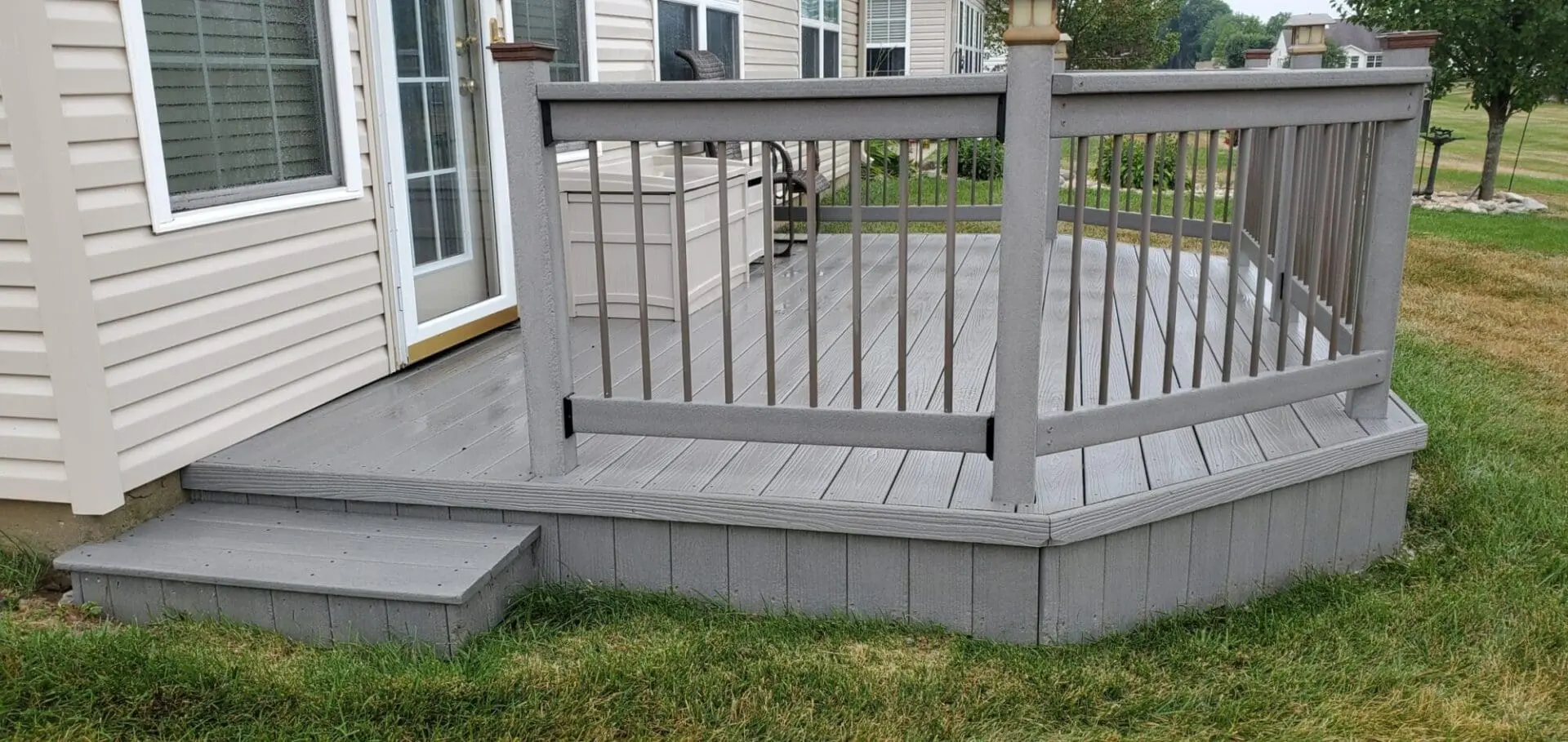 Clean Wood Deck Indianapolis