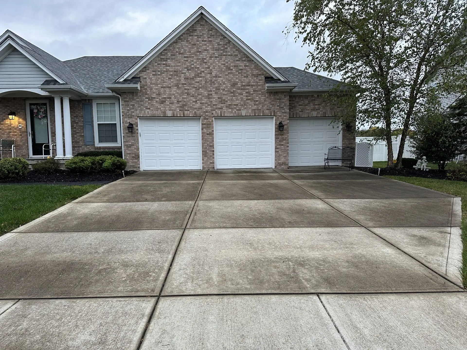 Driveway Before Pressure Cleaning Indianapolis